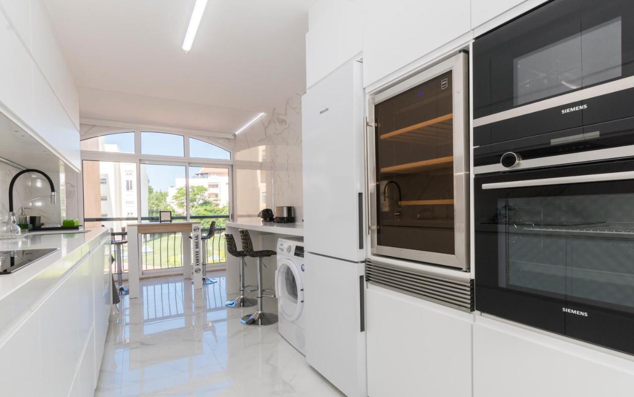 Houze_Lovely Flat With Swimming Pool! Cascais Eksteriør bilde
